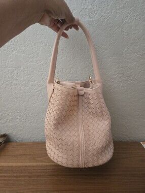 Women’s Soft Pink Drawstring Bucket Handbag